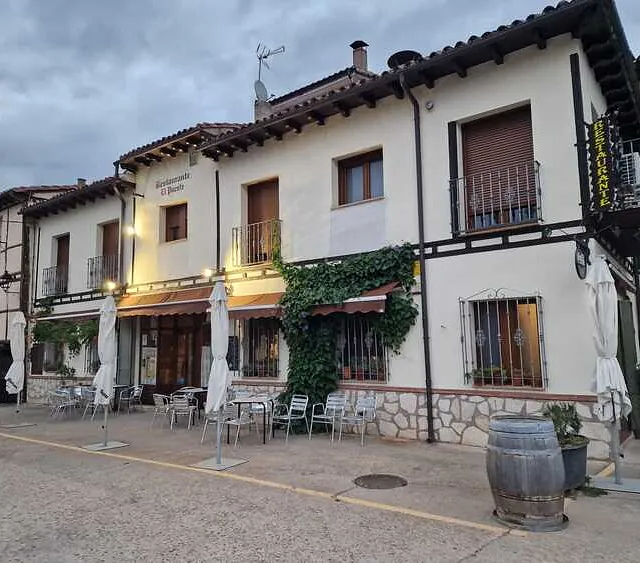 Fachada restaurante el puente